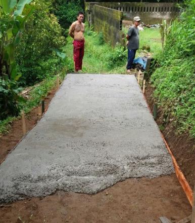 Rabat Beton Bakung Sari Rampung, Betonisasi Jalan Lingkungan Gede Muliasa Mulai Dikerjakan